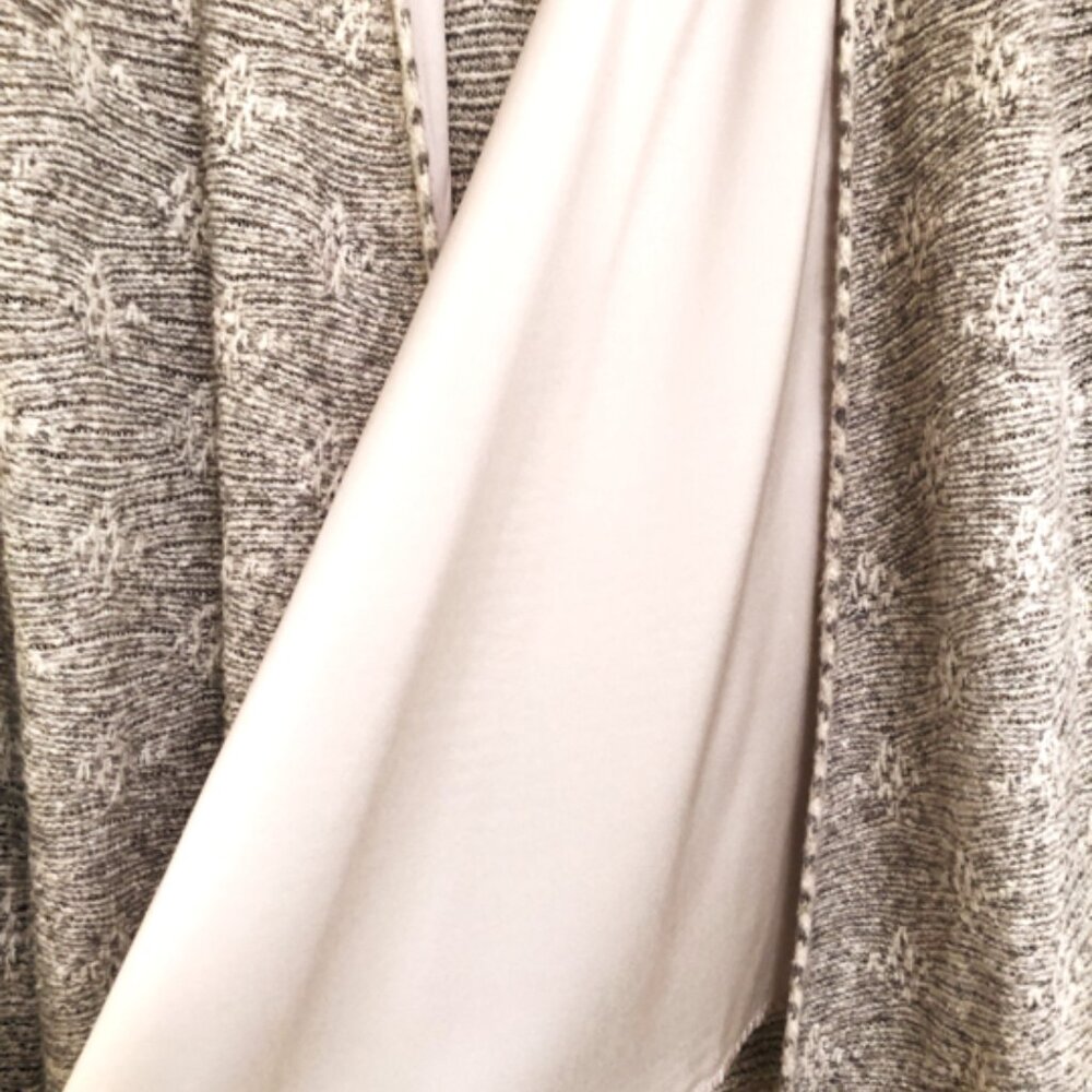 Nic & Zoe Grey Textured Open Cardigan with Sash Trim - Picture 6 of 9